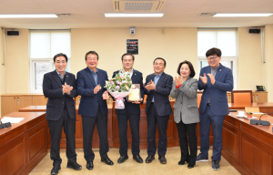 박순득 경산시의회 의장,‘대한민국지방의정봉사대상’ 수상