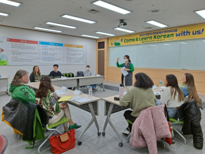 포항시, 외국인 지역사회 적응 돕는 무료 한국어 교실 개강