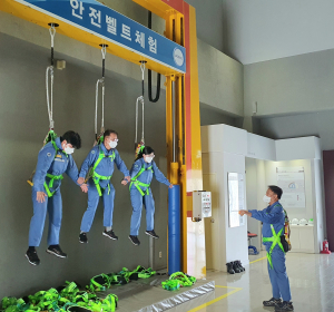 포항제철소, 글로벌안전센터 체험 교육 재개