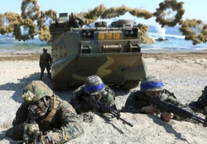 ‘돌격’ 한미 해군ㆍ해병대…포항서 대규모 상륙훈련