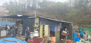 군위군, 홀몸노인 가구 주거 환경정비 청소봉사