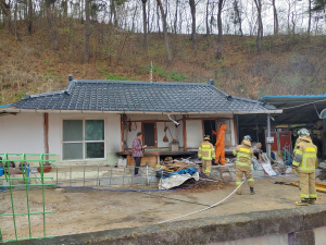 봉화군 주택 화재 ‘주택용 소화기’로 진압