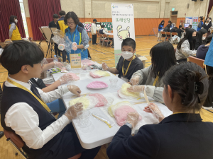 칠곡청소년상담복지센터, 아웃리치 ‘이동상담실’ 호응