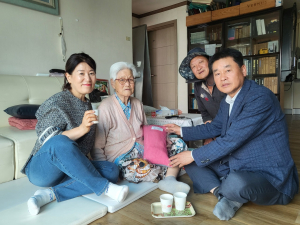 영주시 안정면 협의체, 풍기 인견 '장수베개 선물' 사업 추진
