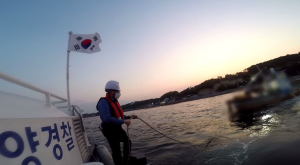 포항해경, 추진기 탈락 어선 안전 입항조치