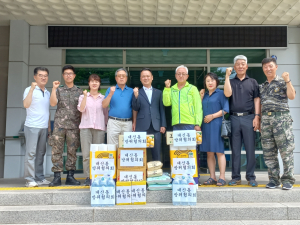 김천시 대신동 방위협의회, 호국의 달 기념 참전유공자 위문품 전달