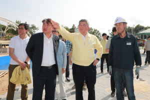 김학동 예천군수, 패밀리파크 공사현장 ‘꼼꼼 체크’