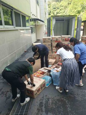 고령군, 경북광역푸드뱅크 기부물품 전달