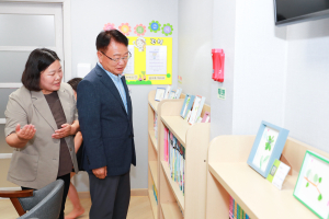 울진군, 다함께돌봄센터 작품전시회