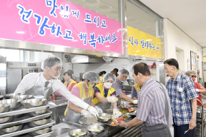 달성군 “어르신 건강하게 여름나세요”