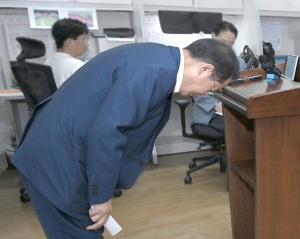 호우특보 속 골프 친 홍준표 결국 사과