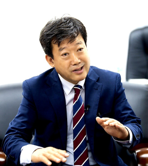 “독도 영유권 주장 日 방위백서 폐기하라”