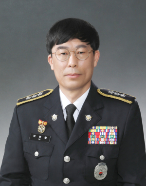 <해양경찰 창설 70주년 릴레이 기고> 물이 땅이 듯 딛고 일어선다.