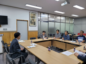 이현조 대구경북중소벤처기업청장, 죽도시장 방문