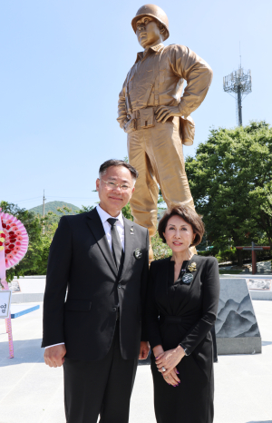 동상이 불러온 나비효과…칠곡 다부동전적기념관 ‘북적’