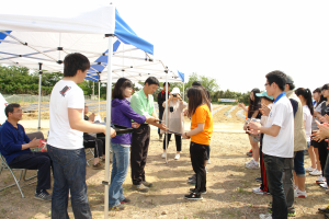  포항 4-H 연합회, 농촌체험 봉사·장학금 전달