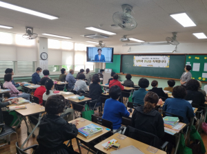 대구내일학교 늦깎이 학생 설레는 첫 출발