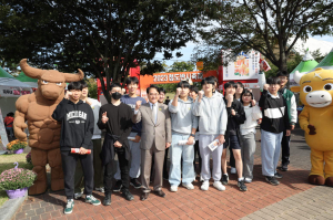 청도군, 한국미래농업고등학교 청청새싹반 청도반시축제 관람