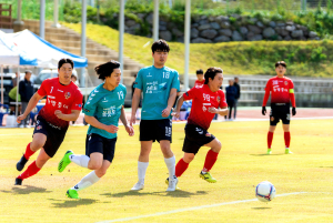 울릉군수컵 축구대회 열려