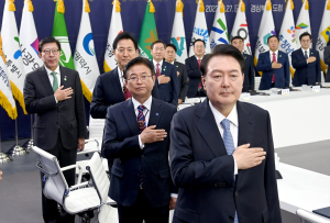 尹 대통령 “균형발전 핵심 의료ㆍ교육”