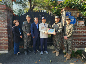 청도군에 제7516부대 5대대, 사랑의 희망박스 전달