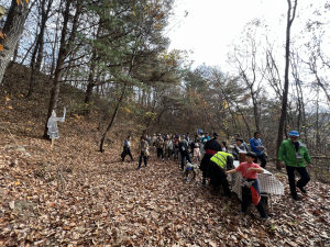 문경시, 한반도 최초의 고갯길 ‘하늘재’를 걷다