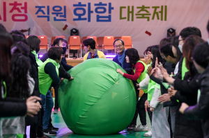 영주시청 직원 화합 대축제 '영화제' 개최