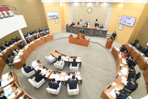 달성군의회, 맨발걷기 활성화 조례 등 처리