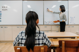 외부인 멋대로 들락날락…학교 안전 무방비