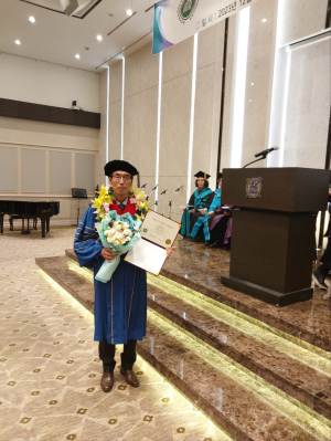 조용흠 고령군체육회장, Creative University of California 명예박사학위 영득