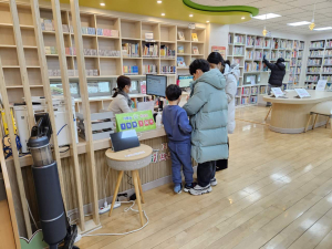 “음악 흐르는 김천시립도서관”