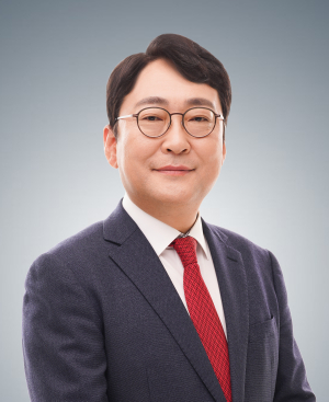 최용규 “금고형 확정되면 세비 전액 반납 동의”