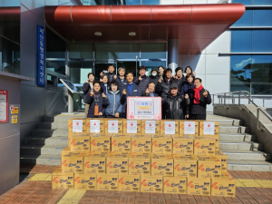 감호지구 도시재생사업 주민ㆍ상인협의체, 저소득층에 라면 70상자 전달