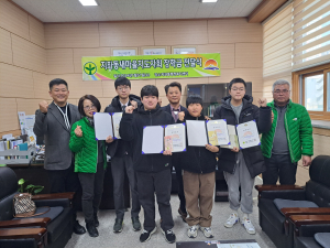 김천 지좌동 새마을지도자회, 청소년 장학금 전달