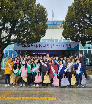 상주 함창읍, 전통시장 장보기로 경제살리기 앞장