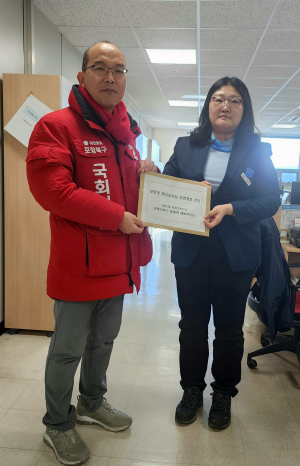 윤종진, 포항역 방문…택시승차장 개선방안 제시