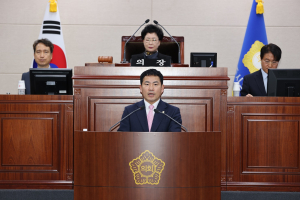 정석용 상주시의원, 맨발 걷기 좋은 길 조성 제안
