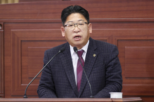 강만수 “스마트팜 보급 확대 대책 마련해야”