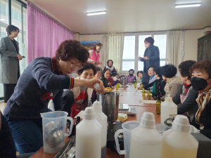 구미도시공사 탄소제로교육관, 시니어 생활 환경교육 운영