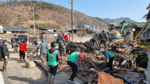 군위군 산성면, 주택화재 현장 찾아 이웃사랑 실천