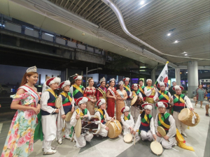 경산시 중방농악보존회, 송크란 축제서 공연