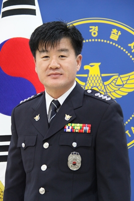 <독자투고> 농번기 농기계 운전자를 배려하자