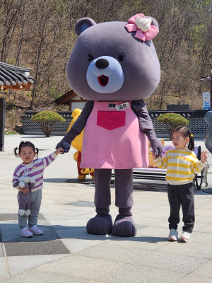 대구시 군위군 삼국유사테마파크, 캐릭터와 함께 추억 ‘찰칵’