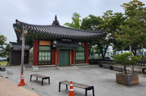 신라왕궁영상관서 경주 역사 한눈에 본다