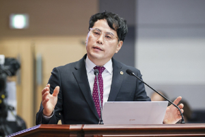 윤종호 도의원, 통합신공항 활주로 방향 재검토 촉구