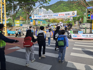 문경교육지원청, 유관기관 합동 교통안전 캠페인 실시