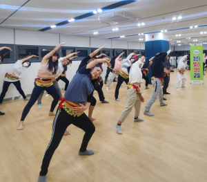 의성군보건소, 갱년기 극복 밸리댄스교실