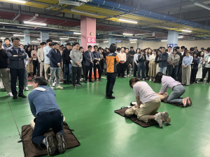 포항시, 공습상황 대비 시청사 민방위 대피 훈련