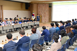 “고령군 대가야축제 신선하고 좋았다”