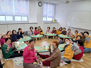 흥해종합복지문화센터 한글교실, 실내소풍 ‘웃음꽃 가득’